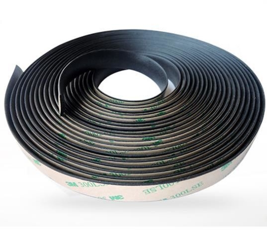 الحجم المخصص D-Type EPDM الرغوة الملصقة الباب الختم الشرائط المطاط مضاد للغبار لأبواب النوافذ