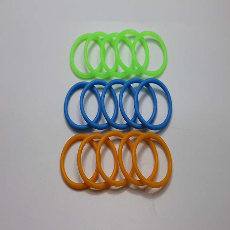 6mm*1.8mm 70 Shore السيليكون O Ring يقدم لونًا مخصصًا للختم المطاطي المقاوم للماء