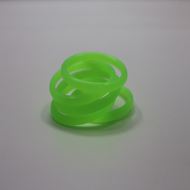 إغلاقات حلقات سيليكون O-ring الملونة المخصصة بحرية للحلول المقاومة للزيت