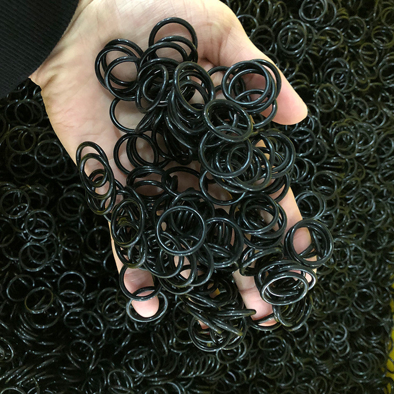البولي يوريثان PU FPM FFKM HNBR NBR FKM EPDM ومسمرات O-Ring المخصصة من المطاط السيليكوني